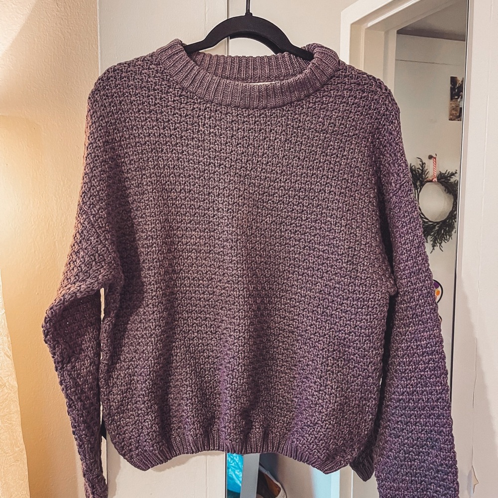 Universal Thread Crewneck Pullover Sweater — Purple